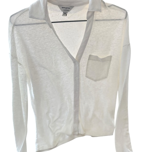 Banana Republic Elegant White Button Down Shirt - Picture 2 of 6